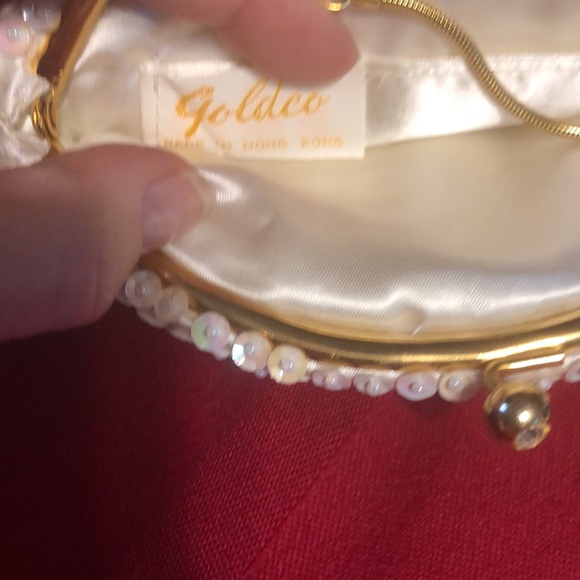 PreOwned-Vintage “Goldco” Satin with sequins & small white pearl beads-so shiny - Picture 3 of 8